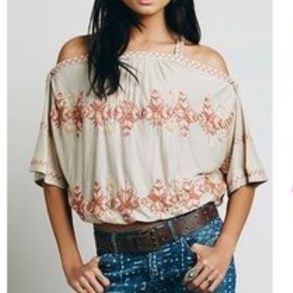 Free People Tops - Free People off the shoulder embroidered top